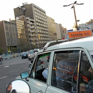 Nach vielen Jahren Sanktionen gegen den Iran sehen Fachleute einen großen Nachholbedarf in allen Branchen.