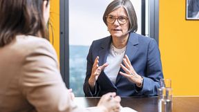 IG Metall-Chefin Christiane Benner: „Wir erleben momentan einen beispiellosen Angriff auf die Beschäftigten in der Automobilindustrie.“ (Bild: ©Lando Hass)