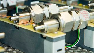 In den Testständen des HIU am KIT werden in Zukunft die Möglichkeiten von Magnesium als Batteriematerial erforscht. (HIU/KIT)