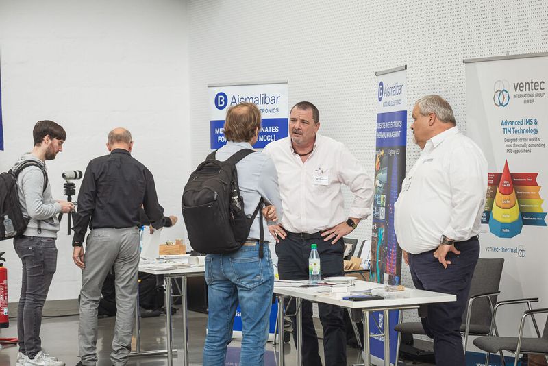Unter dem Motto „Power of Electronics” versammelten wir am 18. und 19. Oktober 2022 sechs Elektronikkonferenzen in Würzburg: Entwicklerforum Leistungselektronik, DC/DC-Wandler-Tag, Schaltnetzteiletag, Batteriepraxis Forum, Praxisforum Elektrische Antriebstechnik und Cooling Days. Auch 2023 findet Power of Electronic statt. Merken Sie sich bereits jetzt den Termin vor: 17. bis 18. Oktober 2023.  (Bild: Stefan Bausewein )