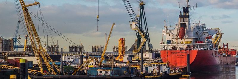 Der Hafen Rotterdam ist, gemessen an der umgeschlagenen Frachtmenge, der größte Hafen Europas und soll nun zum intelligentesten Hafen der Welt umgestaltet werden.(Bild:   / CC0)