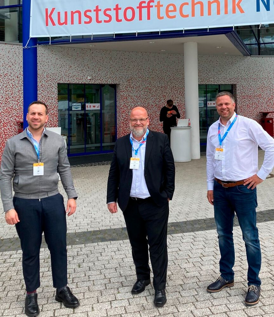LK injection moulding machines come to Europe