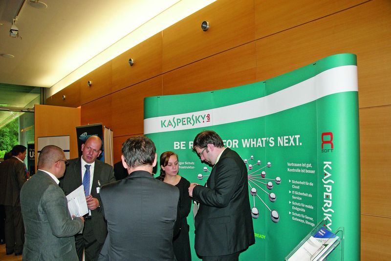 Stark frequentiert wurde der Besucherstand von Kaspersky Lab in Hanau. (IT-BUSINESS Akademie)