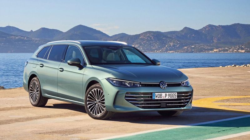 Platz eins in der oberen Mittelklasse im November 2024: der VW Passat mit 4.106 Neuzulassungen (Bild: Volkswagen)