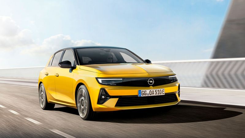 Opel stellt die sechste Generation des Kompaktklassen-Bestsellers Astra vor. Opel stellt die sechste Generation des Kompaktklassen-Bestsellers Astra vor.