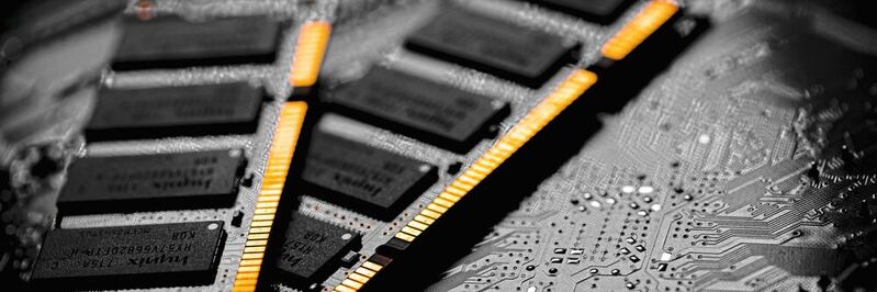 Speicherriegel: Für Berechnungen vor Ort sind schnelle Speichersysteme wie DDR5 notwendig. Allerdings sind für hohe Geschwindigkeiten spezielle Tests notwendig.