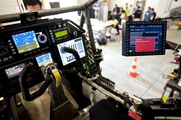 Innenansicht des Cockpits (Bild: Solar Impulse | Jean Revillard)
