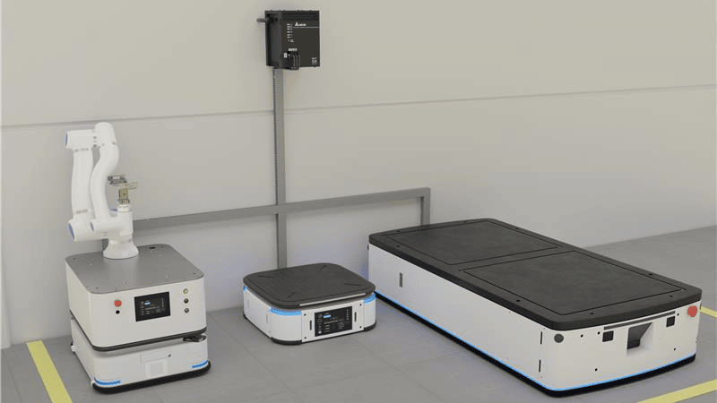 Das Moovbase Multi-Port Charging System ist eine platzsparende, intelligente Ladelösung für drei Batteriemodule erhöht Energieeffizienz und Anlagenverfügbarkeit. Es erlaubt das Gleichzeitige Laden mehrerer kompakter AGVs.(Bild:  Delta Electronics)