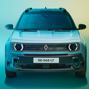 Renault bringt den R4 zurück. Die runden Scheinwerfer erinnern an den Ahnen.(Bild:  Renault)