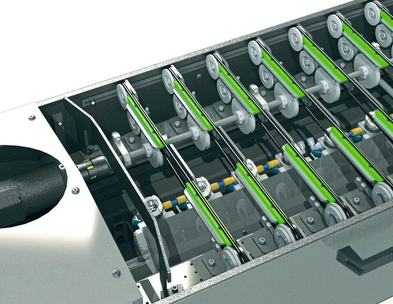 Da die Sprühdüsen bei der Sprühbeölung über einen ausreichenden Abstand zum Material verfügen, können auch unebene Teile und Materialien mit unterschiedlicher Stärke beölt werden. (Technotrans)
