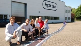 34 m langes flexibles Solarmodul. Es wurde auf einer Doppelbandpresse hergestellt. (Bild: Hymmen)