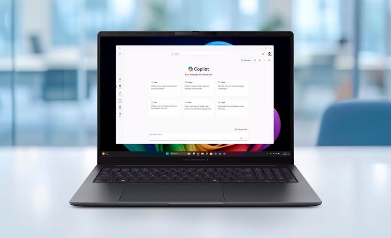 Beim 16-Zöller BM3606 ist im Keyboard ein zusätzlicher Ziffernblock untergebracht, der dem 14-Zöller fehlt. (Bild: Asus)