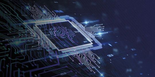 iTAC bringt mit KI Entscheidungsintelligenz in die Fabrik.(Bild:  KI-generiert)