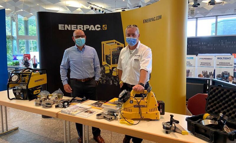 Die Firma Enerpac zeigte pneumatische und hydraulische Verschraubungswerkzeuge. (S.Höger/VCG)