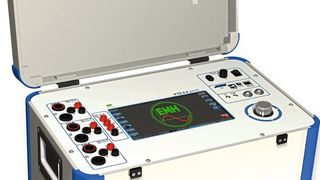 Der Funktionsumfang des tragbaren Prüfsystems PTS 3.3 Gen-X geht weit über die Genauigkeitsprüfung einzelner Zähler hinaus. (EMH Energie-Messtechnik)