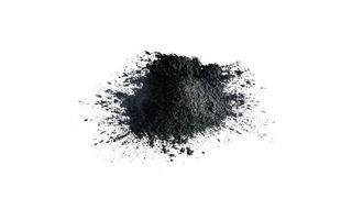 High-Tech-Material Carbon stellt große Herausforderungen an das sichere Fördern, Lagern, Homogenisieren und Dosieren. (©alexgoryayev - stock.adobe.com)