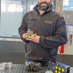 Mit der Haas-Maschine will Subspec Kontrolle über Qualität seiner Produkte im Haus haben.