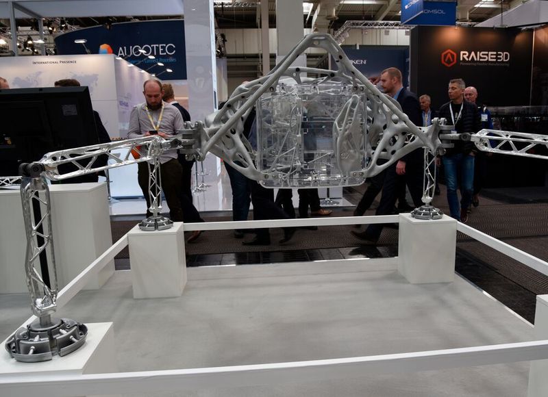 Im Auftrag der NASA nutzte Autodesk Generativen Design, um einen neuen Weltraum-Lander zu konstruieren.  (Stefanie Michel)