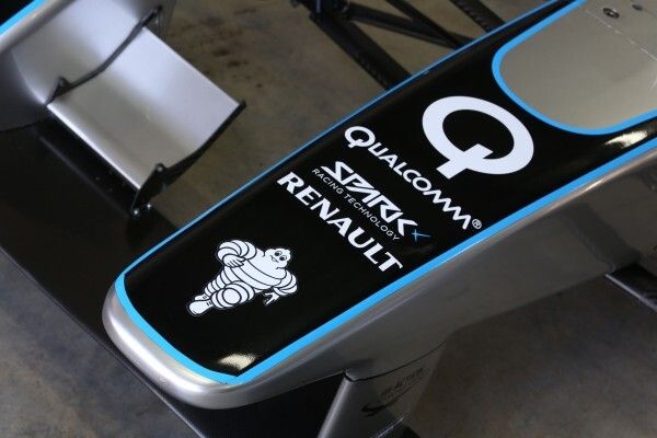 Renault leitet mit der Formel E eine neue Motorsport-Ära ein: Die rein elektrische Rennserie startet in zehn Metropolen. (Bild: Renault)