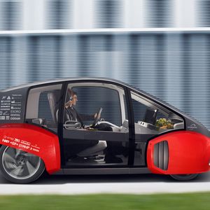 (Dingo Photo / Rinspeed)