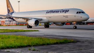 Zwei News hat die Lufthansa Cargo zu vermelden! Es gibt ab Mitte April einen neuen CEO und seit 1. April (kein Scherz!) fliegt man drei weitere intraeuropäische Ziele an. Hier erfahren Sie, wer es ist respektive welche es sind. (Bild: Lufthansa Cargo)