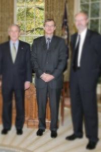 
  
  
    Jahr:
     
    2005
  
  
    Person:
     
    Richard R. Schrock 
(*1945)
  
  
    Nationalität:
     
     Vereinigte Staaten
  
  
    Begründung:
     
     „für die Entwicklung der Metathese- Methode in der organischen Synthese.“ 
  

 (Archiv: Vogel Business Media)