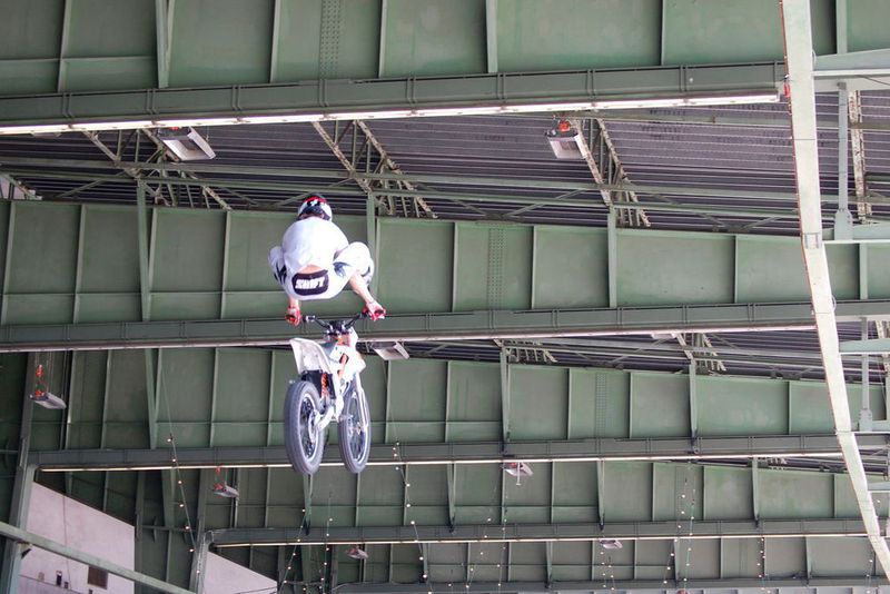 Nicht nur das Formel-E-Rennen hatte einiges zu bieten. Zusätzlich gab es ein sehenswertes Rahmenprogramm auf dem Berliner Tempelhof (Benjamin Kirchbeck)