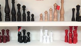 Les célèbres moulins à poivre Peugeot dans diverses déclinaisons. (Blaser Swisslube)