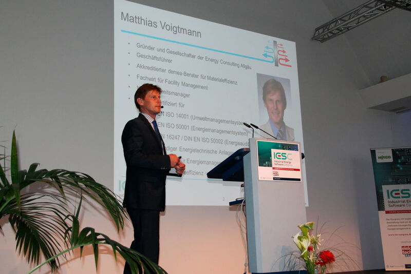 Matthias Voigtmann von Energy Consulting Allgäu referierte über 
