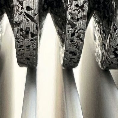 TPVM ist eine eigenständige, zum Patent angemeldete Materialstruktur. Sie ist im Aluminiumguss oder im 3D-Druck realisierbar, industriell verfügbar und skalierbar. (Bild: Automoteam)