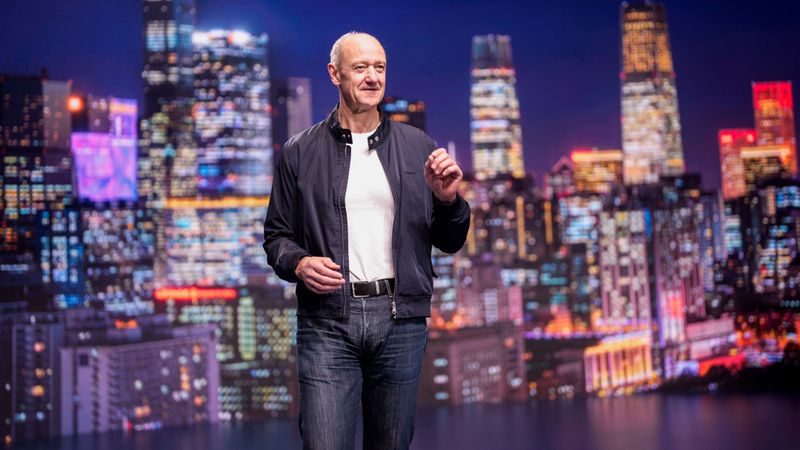  „Die industrielle KI-Revolution hat begonnen. Gemeinsam experimentieren, bauen und skalieren wir – das funktioniert nur in Partnerschaften. Das wird enorme Wirkung entfalten“, sagte Roland Busch, Vorstandsvorsitzender der Siemens AG.(Bild:  Siemens)