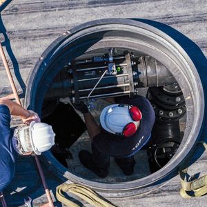 Gemeinsam bieten GF und VAG vollständig integrierte Flow Solutions an, darunter den Flowise Schacht, der Komponenten beider Unternehmen vereint und damit zur Optimierung von Wassernetzen beiträgt.(Bild:  GF)