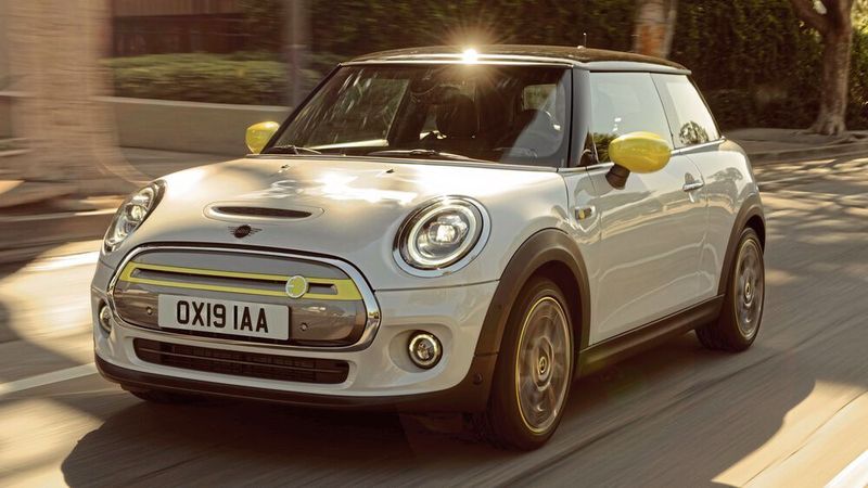 Platz 1 bei den Kleinwagen im März 2022: Mini Cooper, 3.815 Neuzulassungen. (Mini)