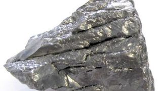 Poröser Silizium-Brocken. (Bild: Decker)