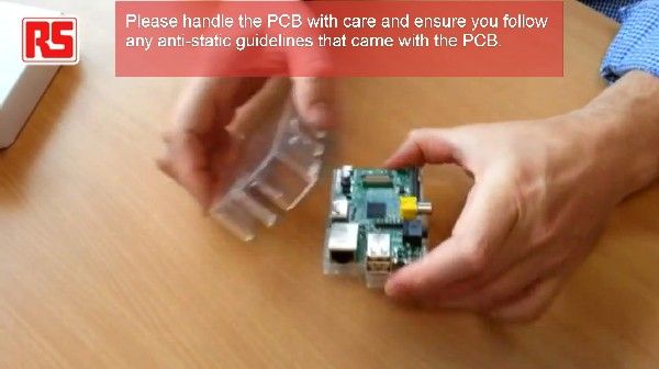 Raspberry-Pi-Case: Details und Handhabung der Raspberry-Pi-Box von  One-Nine-Design (Bild: One-Nine-Design)