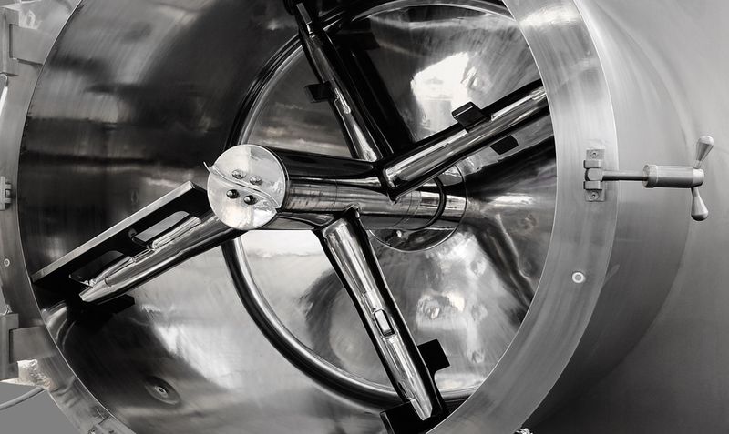 Cosmodry System consists of a horizontal cylindrical chamber, equipped with a concentric agitator (Picture: Italvacuum)