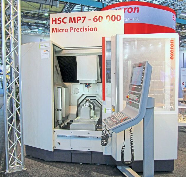 Das fünfachsige Bearbeitungszentrum Micro Precis­ion MP7 von Exeron verfügt über Linear-Direktantriebe sowie ein ausgefeiltes Temperaturmanagement. (Klaus Vollrath)