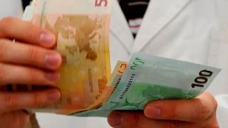 Mehr Geld in der Tasche zu haben, ist für jeden eine Freude. Doch bei den sieben Prozent, die die IG Metall derzeit von den Unternehmen fordert, stößt man auf Widerstand. Jetzt meldet sich der Chef des Ifo-Instituts zu Wort ... (Bild: Schotter & Kies)