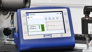 Das neue Messgerät Inspect pro ist ein portables, akkubetriebenes Mess- und Auswertegerät für Drehmoment und Drehwinkel. (Bild: Schatz)