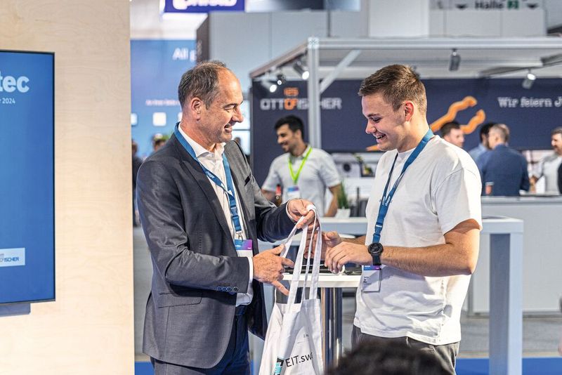 Die nach sieben Jahre Pause neu lancierte ineltec in Zürich war mit 162 Anbietern und 6803 Fachbesuchern aus der ganzen Schweiz für den Veranstalter MCH Group ein grosser Erfolg. (Bild: MCH Group)