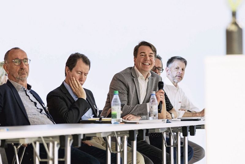 Impressionen der Fachtagung „Mehr Effizienz im Presswerk“ 2025 in Würzburg. (Bild: Stefan Bausewein)