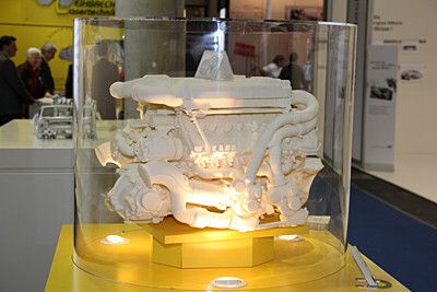 Am Stand von Weihbrecht Lasertechnik konnte diese Motorstudie bewundert werden: (Bild: Sonnenberg)