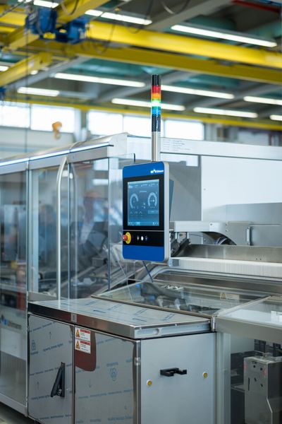 Blick in die Konstruktionshalle in Laupheim (Bild: MIND FABRIC GmbH)