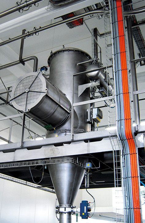 Mit dem Q-Rohr-3 ist auch die Absicherung von pneumatischen Förderanlagen möglich. Mit dem Q-Rohr-3 ist auch die Absicherung von pneumatischen Förderanlagen möglich.
