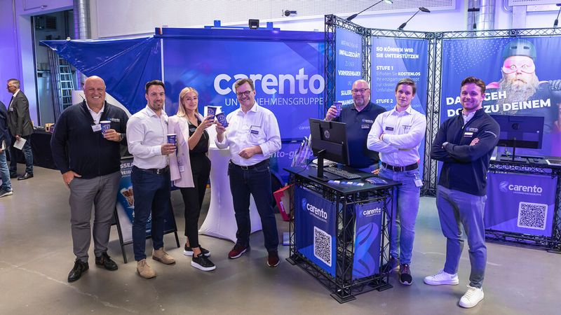 Der Schadenmanager Carento hatte einen großen Teil seines Teams mit nach Würzburg gebraucht – naja, nicht ganz. Immerhin arbeiten rund 100 Personen für das Unternehmen. (Bild: Stefan Bausewein)