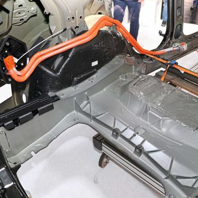 Der Vorreiter in der Gigacasting-Technologie, der Automobilhersteller Tesla, hat bereits einen einteiligen Hinterwagen im Modell Y umgesetzt. (Bild: Juergen Klasing)