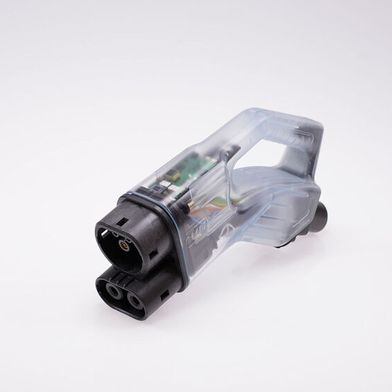 Transparent DC charging connector from Lapp featuring the vSECC.InPlug communication controller board from Vector (Image:Vector Informatics)