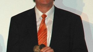 Armin Stolzer, Geschäftsführender Gesellschafter der Kasto Maschinenbau GmbH & Co. KG, mit dem „International Best Factory Award“ 2009. (Archiv: Vogel Business Media)