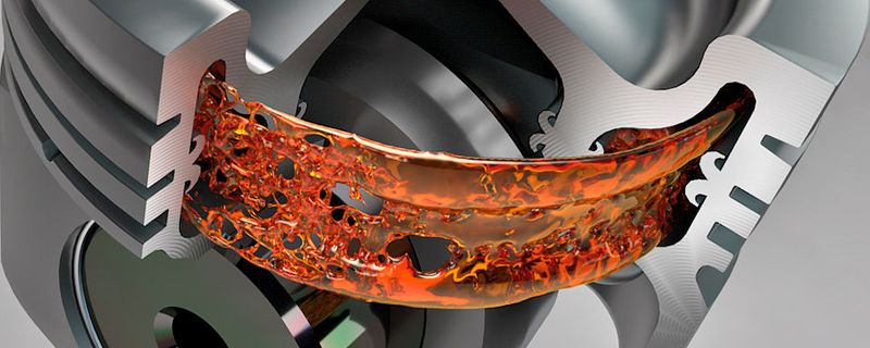 Stahlkolben konventioneller Bauart mit einem Kühlkanal der ein Kühlmedium enthält: Federal-Mogul stellte auf seinem Technologietag Optimierungsansätze für Nutzfahrzeug-Dieselmotoren vor.(Bild:  Federal-Mogul)