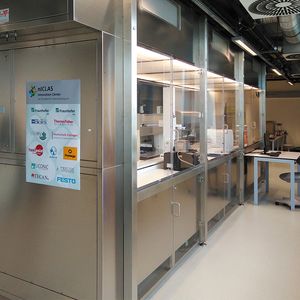 Außenansicht des Cellshare-Labors am Fraunhofer-Institut für Produktionstechnik und Automatisierung IPA.